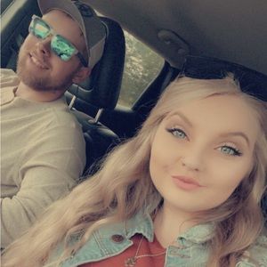 Meet your Posher, Kaylin